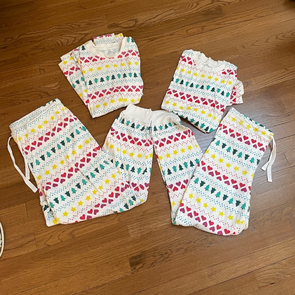 Primary Festive Patterned Pajama Set - image 2